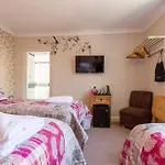 Cambridge House (adults Only) Πανσιόν Windermere