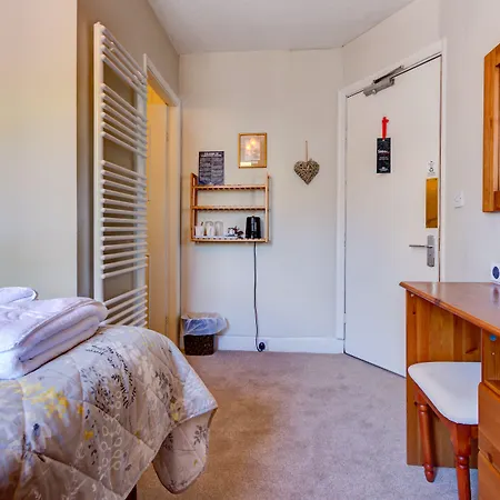 Cambridge House (adults Only)