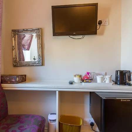 Cambridge House (adults Only) Pensionat 3*