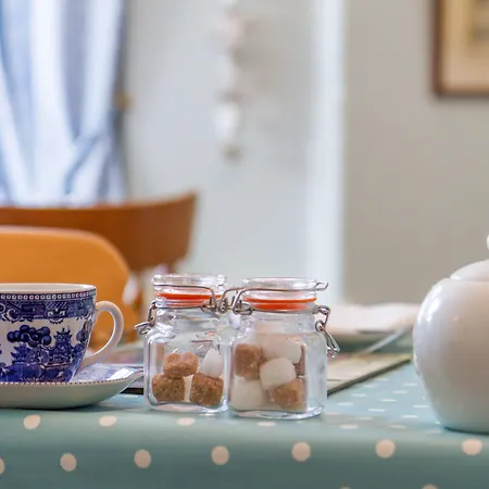 Cambridge House (adults Only) Pensionat Windermere