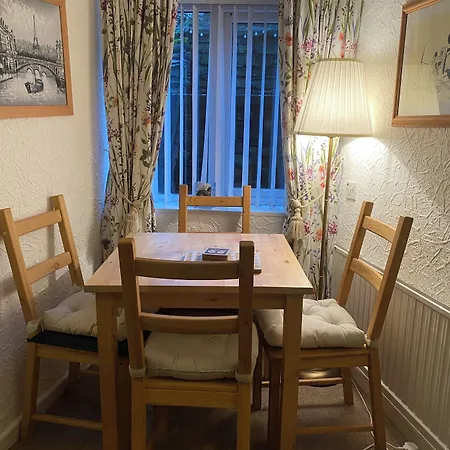 Cambridge House (adults Only)