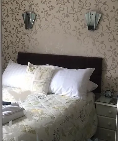 Cambridge House (adults Only)