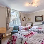 Pensión Cambridge House (adults Only) 3*